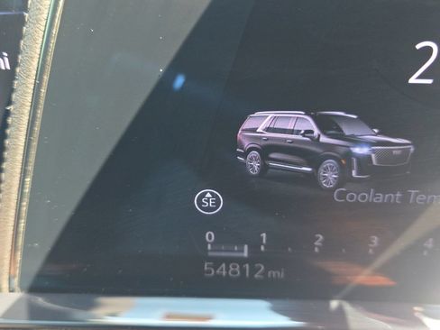 Used 2022 Cadillac Escalade Premium Luxury w/ LPO, Radiant Package RWD image 22