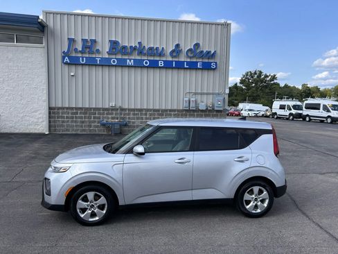 Used 2020 Kia Soul LX FWD image 6