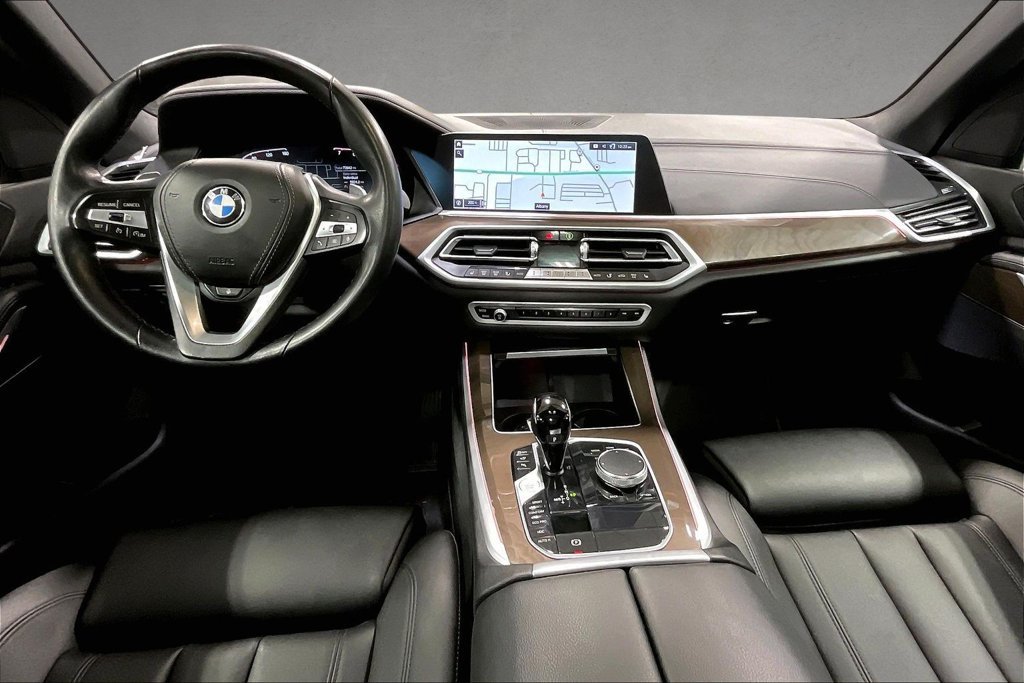 Used 2022 BMW X5 xDrive40i w/ Premium Package AWD/4WD image 8