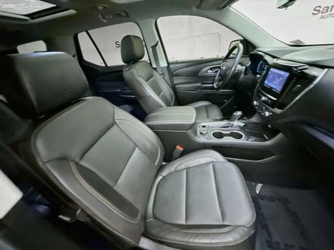 Used 2020 Chevrolet Traverse Premier w/ Redline Edition AWD/4WD image 32