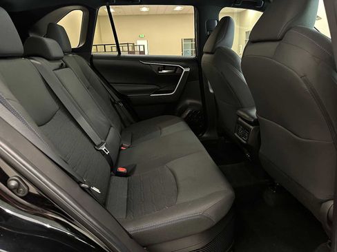 Certified 2023 Toyota RAV4 SE AWD/4WD image 28