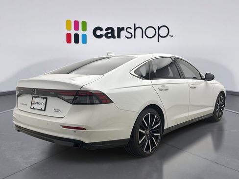 Used 2023 Honda Accord Touring image 5