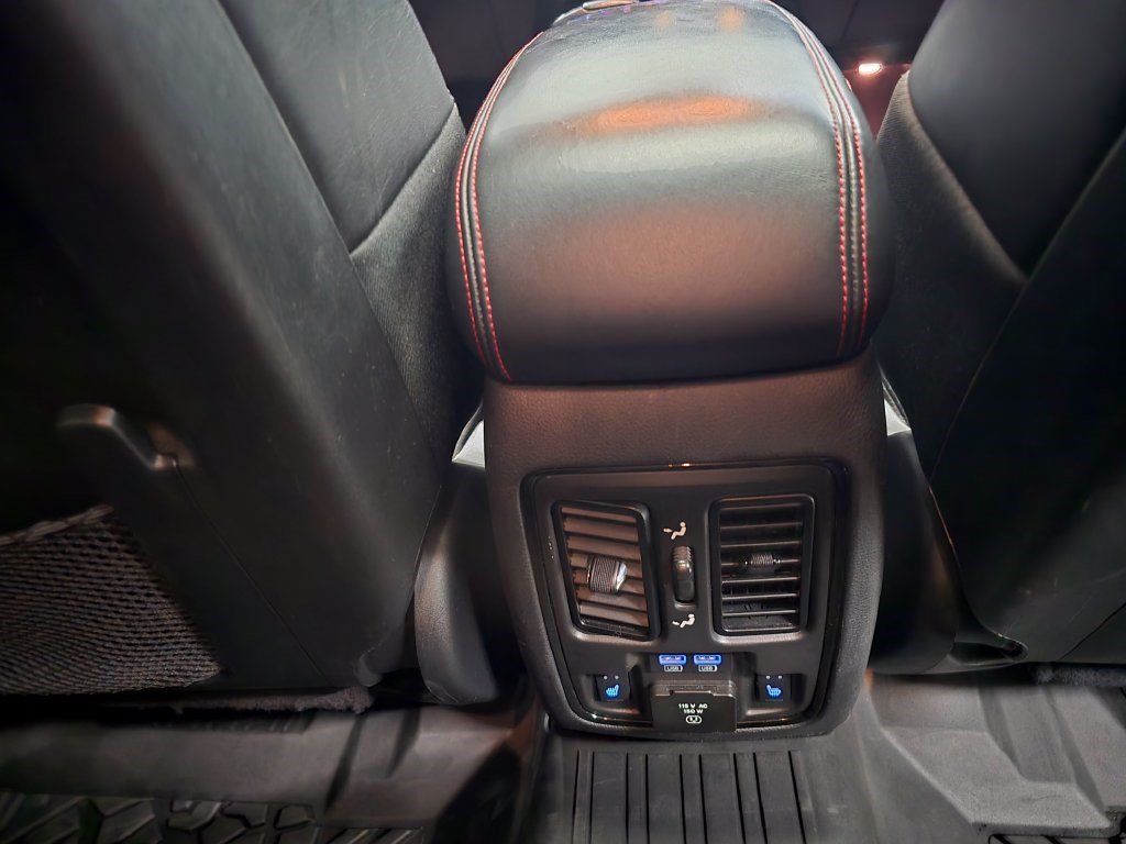 Used 2023 Dodge Durango GT RWD image 36