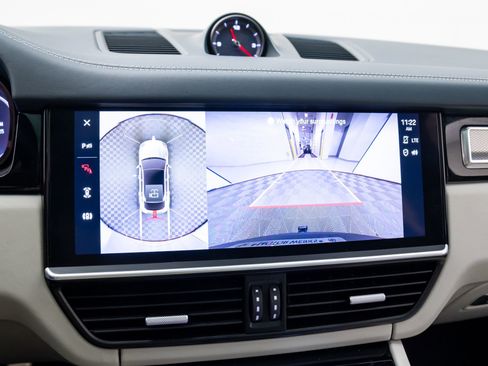 Certified 2023 Porsche Cayenne S image 26