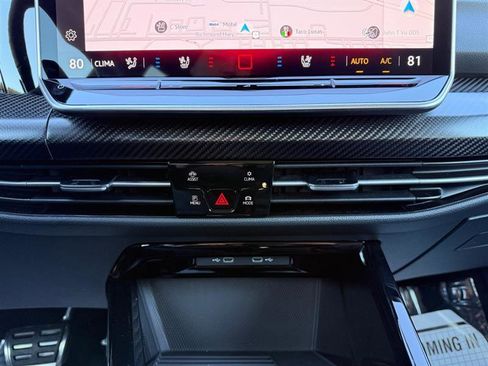 Used 2025 Volkswagen Golf R Black Edition image 24