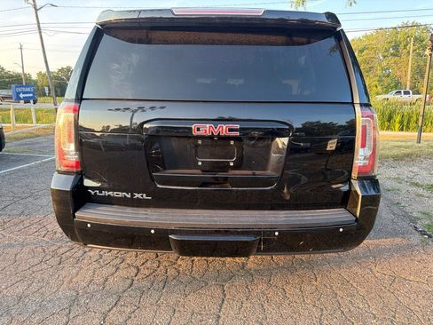 Used 2015 GMC Yukon XL SLE AWD/4WD image 6