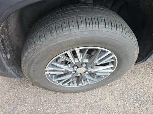 Used 2024 Chevrolet Traverse LT AWD/4WD image 11