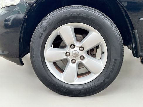 Used 2013 RAM 1500 Express image 36