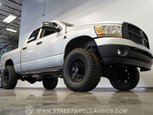 Used 2006 Dodge Ram 2500 Truck SLT w/ Quad Cab Big Horn Value Group AWD/4WD image 36