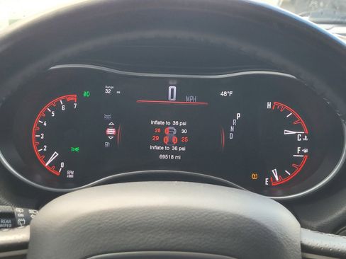 Used 2020 Dodge Durango SXT image 28