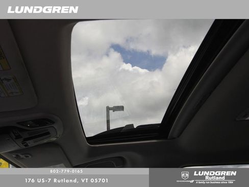 Used 2023 Subaru Outback Limited image 25