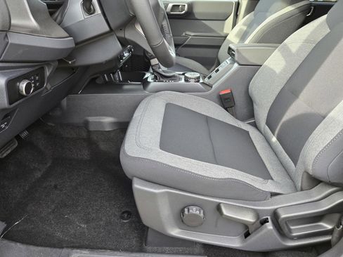 New 2025 Ford Bronco Big Bend image 9