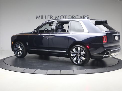 New 2026 Rolls-Royce Cullinan AWD/4WD image 11