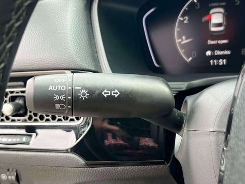 Used 2025 Honda Civic Sport image 21