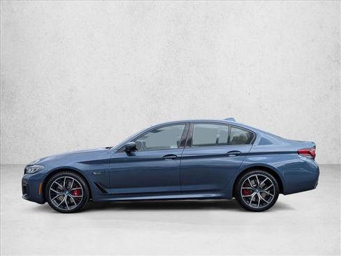 Certified 2023 BMW 530e w/ M Sport Package image 9