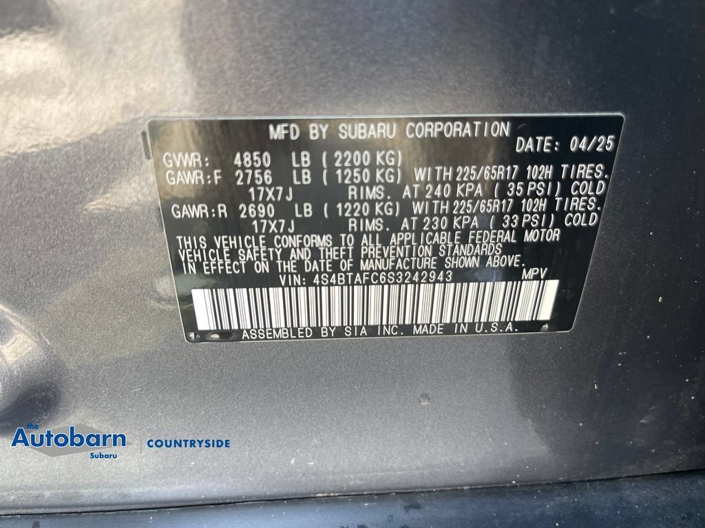 Used 2025 Subaru Outback Premium AWD/4WD image 30