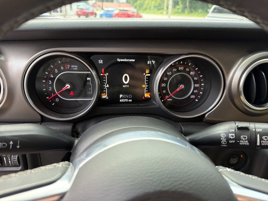 Used 2018 Jeep Wrangler Unlimited Rubicon AWD/4WD image 18