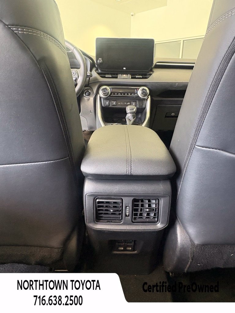 Used 2023 Toyota RAV4 XLE Premium AWD/4WD image 23