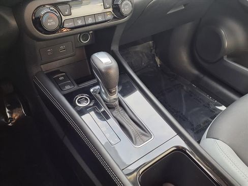 Certified 2021 Nissan Kicks SR w/ SR Premium Package image 11