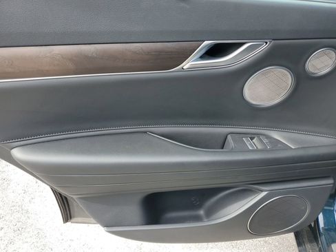 Used 2022 Genesis G80 2.5T w/ Prestige Package image 10