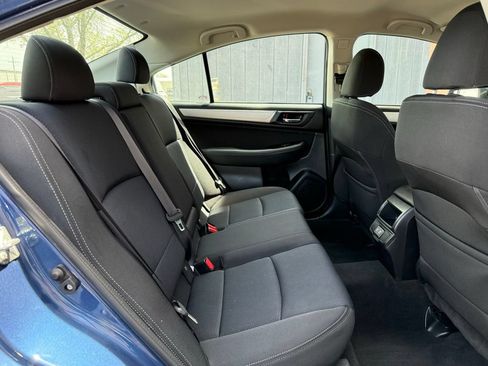 Used 2019 Subaru Legacy 2.5i Premium AWD/4WD image 15