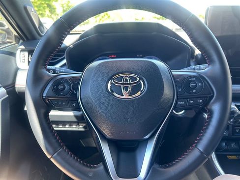 Certified 2025 Toyota RAV4 XSE w/ Premium Package AWD/4WD image 17