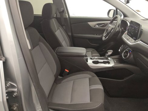 Used 2024 Chevrolet Blazer LT w/ Convenience Package FWD image 21