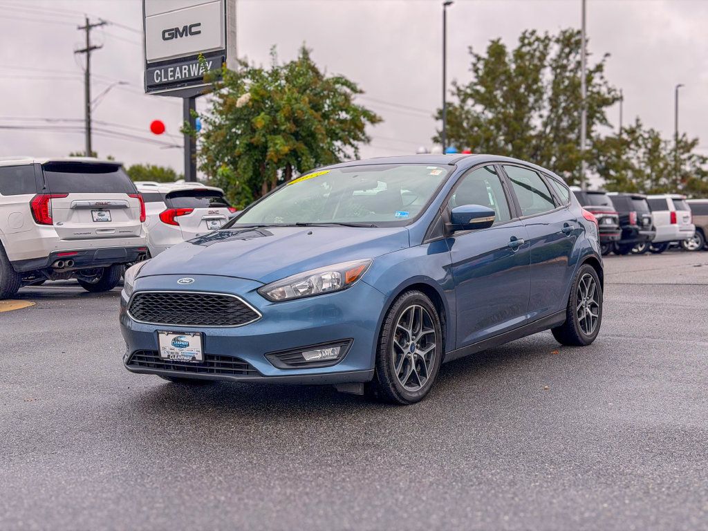 Used 2018 Ford Focus SEL FWD image 3