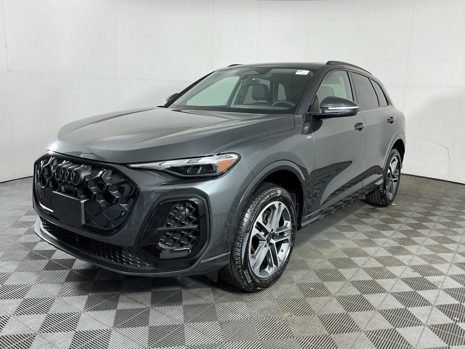 New 2026 Audi Q5 2.0T AWD/4WD image 3