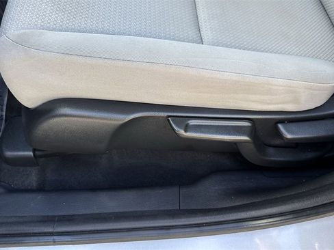 Used 2020 Honda HR-V LX image 42