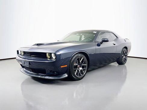 Used 2019 Dodge Challenger R/T w/ Blacktop Package image 4