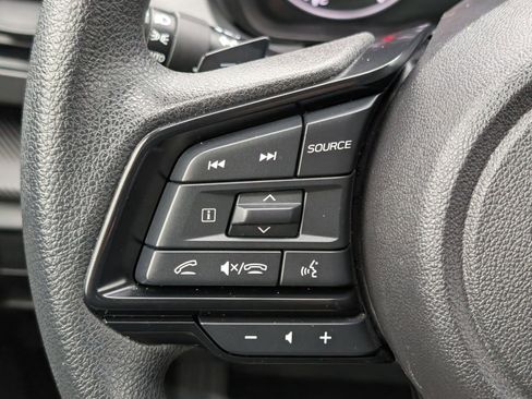 Used 2024 Subaru Crosstrek 2.0i Premium image 18