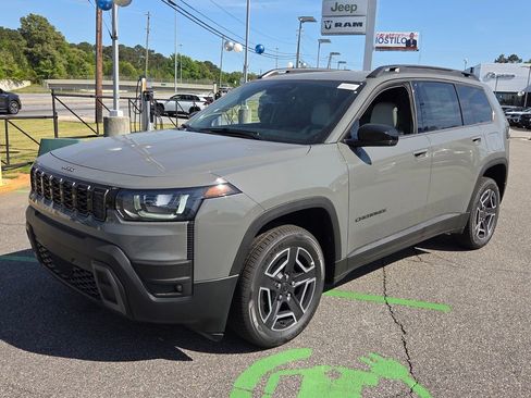 New 2026 Jeep Cherokee Limited image 3