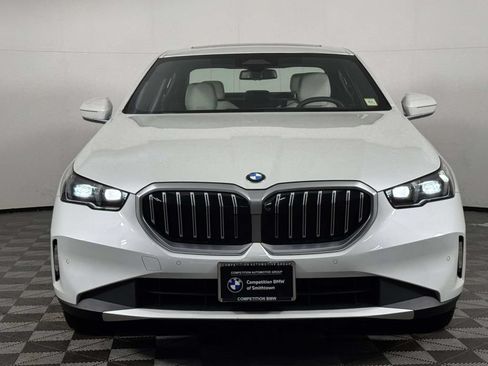 Used 2026 BMW 530i xDrive w/ Premium Package AWD/4WD image 6