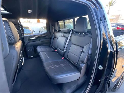 Used 2024 Chevrolet Silverado 1500 High Country w/ Midnight Edition image 28