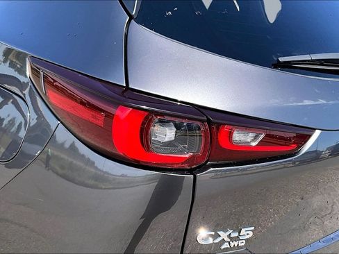 Used 2025 MAZDA CX-5 AWD 2.5 S w/ Preferred Package image 29