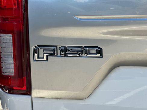 Used 2020 Ford F150 Platinum w/ Equipment Group 701A Luxury AWD/4WD image 27