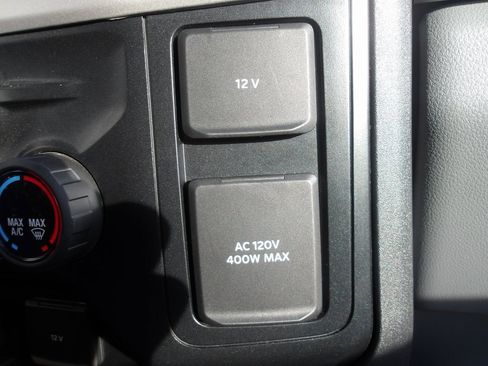 Used 2024 Ford F250 XLT image 19