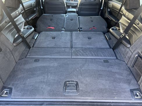 Used 2021 BMW X7 xDrive40i w/ M Sport Package image 24