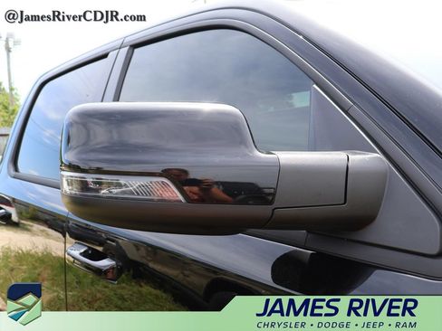 Used 2025 RAM 1500 Big Horn AWD/4WD image 14