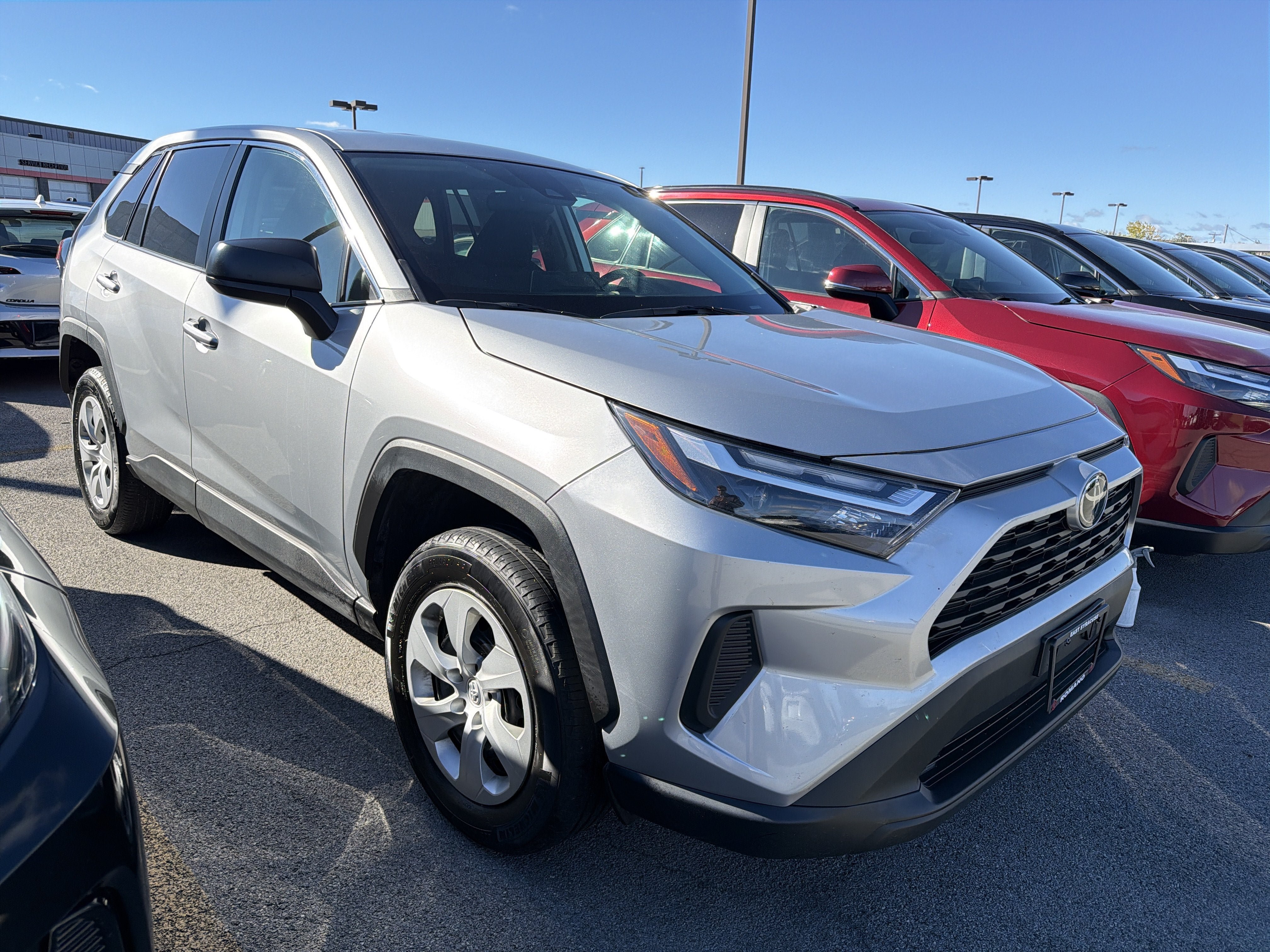 Used 2024 Toyota RAV4 LE AWD/4WD image 2