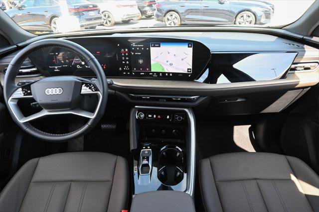 Used 2025 Audi Q5 Premium w/ Convenience Package AWD/4WD image 5