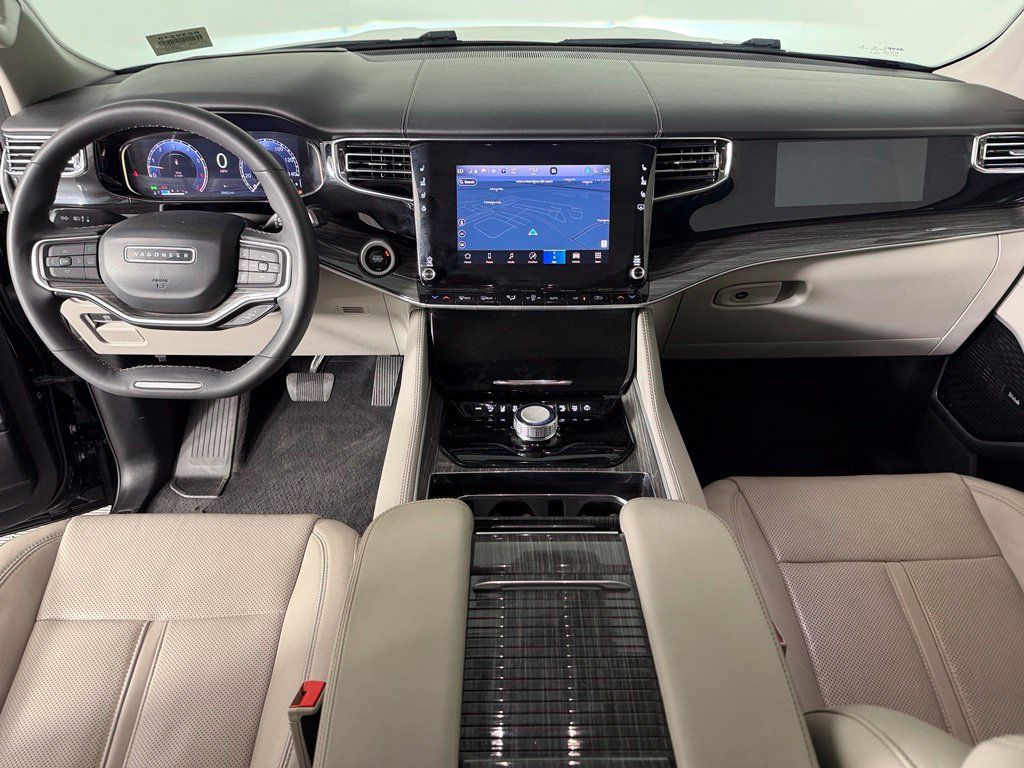 Used 2022 Jeep Wagoneer Series III w/ Premium Group I RWD image 12