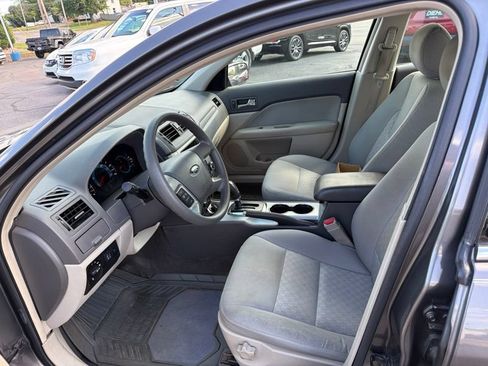 Used 2012 Ford Fusion SE FWD image 12