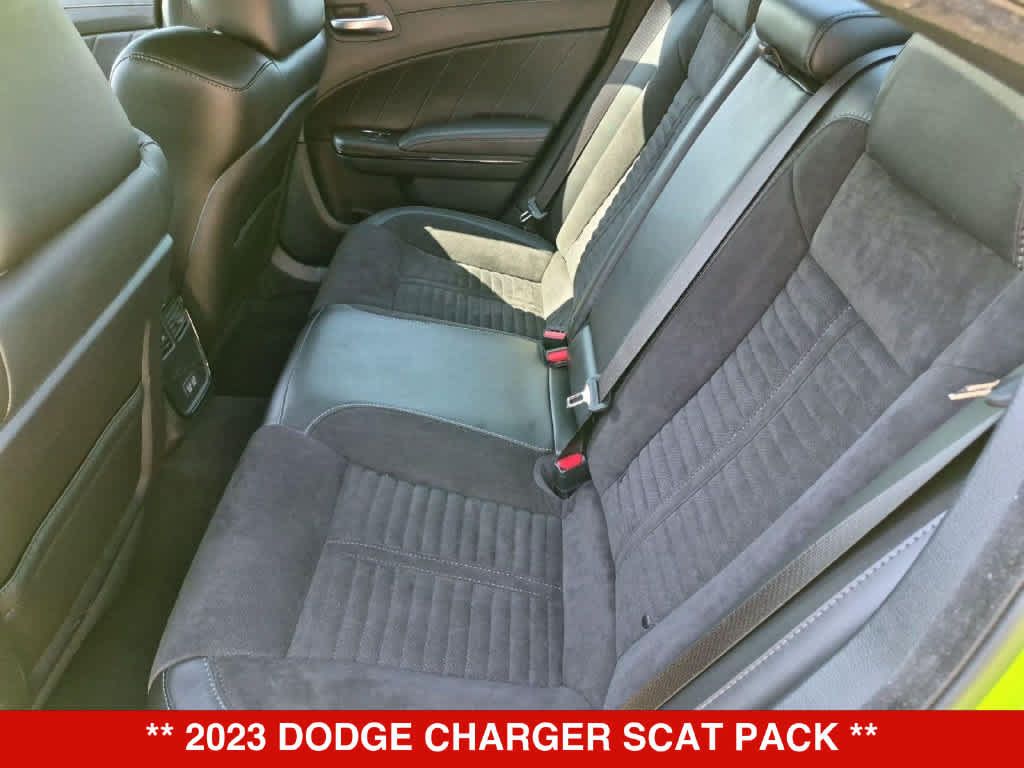 Used 2023 Dodge Charger Scat Pack w/ Daytona Edition Group RWD image 17