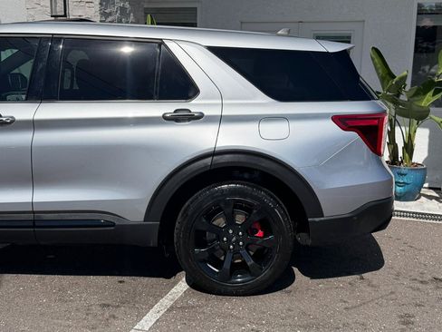 Used 2022 Ford Explorer ST w/ Equipment Group 401A AWD/4WD image 10
