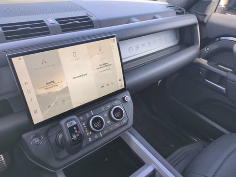 New 2026 Land Rover Defender 110 X AWD/4WD image 11
