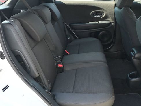 Used 2019 Honda HR-V Sport image 17