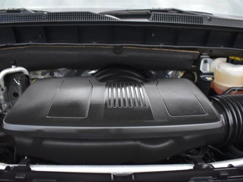 Used 2019 Chevrolet Silverado 1500 LT w/ All-Star Edition image 14