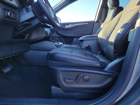 New 2026 Ford Escape ST-Line w/ Cold Weather Package image 17